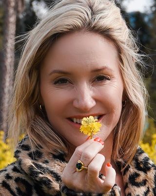 Photo of Jane Garnett, Marriage & Family Therapist, LMFT, MA, BA