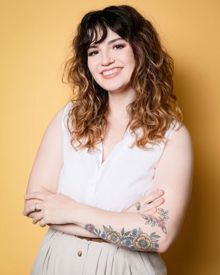 Photo of Izzy Nolan, Clinical Social Work/Therapist, CSW, MSSW