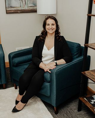 Photo of Amanda R. Radley, LMHC D, PMH-C, NCC