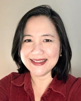 Photo of LooGen Seah-McCrea, MA, LPC, NCC, Licensed Professional Counselor