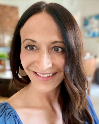 Photo of Yvonne Co, Marriage & Family Therapist, LMFT