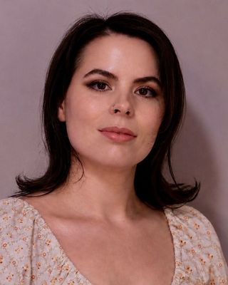 Photo of Mia Newell, Clinical Social Work/Therapist, MSW, LICSW