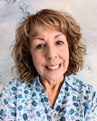 Photo of Elizabeth Ann Jenkins, Counsellor, MBACP Accred