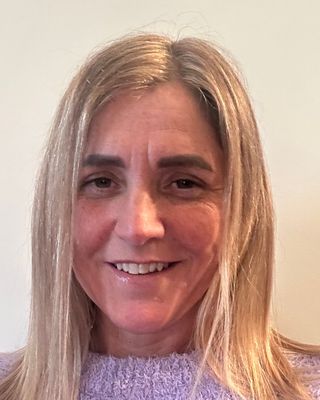 Photo of Rachael Fox, Psychotherapist, MBACP Accred