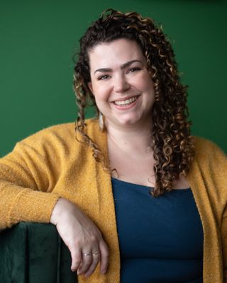 Photo of Sarah Lynne Poole, Clinical Social Work/Therapist, BA, MSW, LICSW, CST