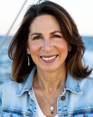 Photo of Devora Weinapple, Marriage & Family Therapist, LMFT, ATR-BC, MA