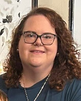 Photo of Holly Ann-Wonders Myers, Counselor, MS, LCPC