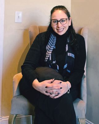 Photo of Laura Tarikyan, Clinical Social Work/Therapist, MSW, LCSW