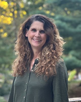 Photo of Kim Crawford, Licensed Professional Counselor, MEd, LPC, CCTP