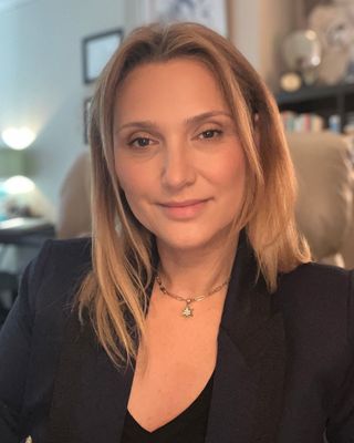 Photo of Roz Davidovich - Dr. Roz Davidovich, Psychologist, PsyD, MA