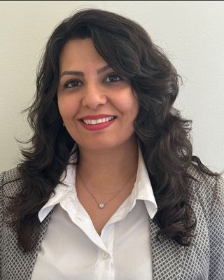 Photo of Hanieh Shahmohammadian, MSW, PSW, Registered Social Worker