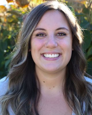 Photo of Caitlin Donisi, Clinical Social Work/Therapist, LCSW