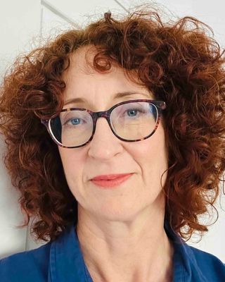 Photo of Jess Butler, Psychotherapist, MA, HCPC-Art Therap.