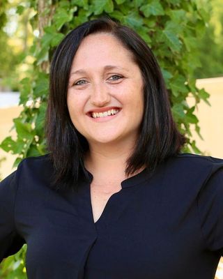 Photo of Melissa Snyder - Courage Counseling - Melissa Snyder, LCSW, Clinical Social Work/Therapist, LCSW