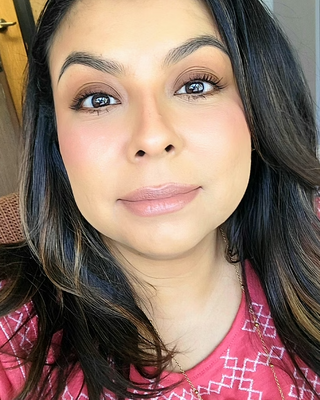 Photo of Crystal Villanueva, Marriage & Family Therapist, LMFT