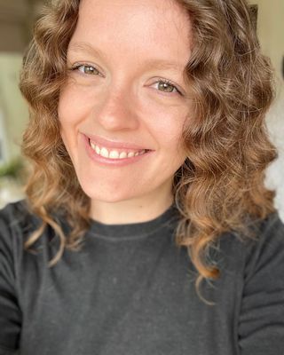 Photo of Tamara Roberts, Psychotherapist, PTUK
