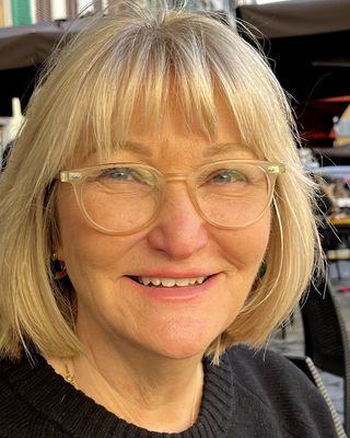 Photo of Claire Anderson, Counsellor in Roehampton, London, England