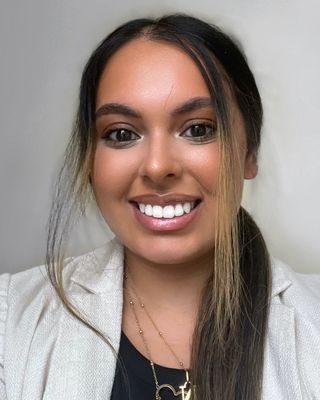 Photo of Niketa Chohan, Psychotherapist, MSc, MBACP
