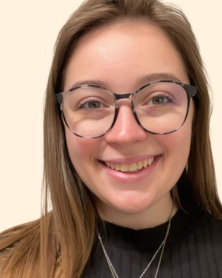 Photo of Samantha Rogalski, Clinical Social Work/Therapist, MSW, LCSW