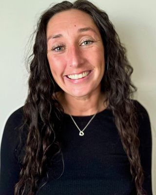 Photo of Claudia Hutchison, Social Worker, MSW, LSW