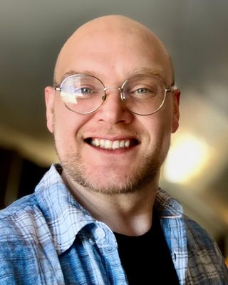 Photo of Gimiwon Skylar Nahgahnub, Clinical Social Work/Therapist, MSW, LGSW