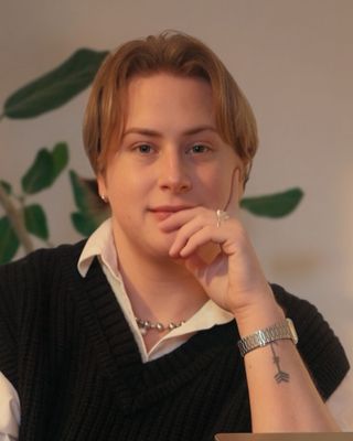 Photo of Reid Fitzsimons, Counselor, LMHC, LPCC, MA