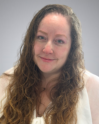 Photo of Ester Buchnik, RMFTI, Marriage & Family Therapist Intern