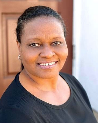Photo of Lisa Cash, Marriage & Family Therapist, LMFT