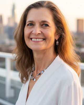 Photo of Shannon Mong, Psychologist, Psy.D.