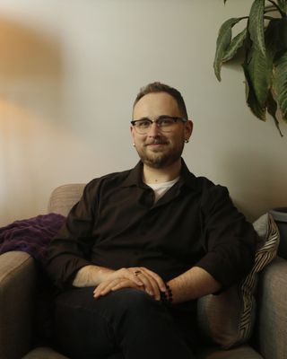 Photo of Kai Bry, Clinical Social Work/Therapist, LCSW