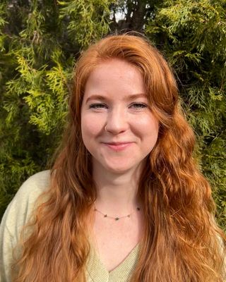 Photo of Lauren Levine, Licensed Professional Counselor Candidate, LPCC
