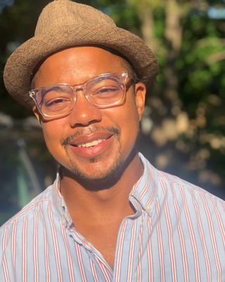 Photo of Andrew Fentress, Pre-Licensed Professional