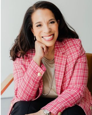 Photo of Dr. Angelica Perez-Litwin, Psychologist, PhD, MBA