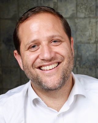 Photo of Alexander Dov Cowan, Psychotherapist, MBACP