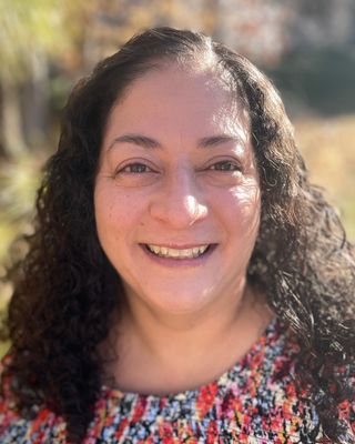 Photo of Maria DeBonis-Richards, Resident in Counseling, RIC