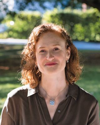 Photo of Charlotte Robertson, Registered Psychotherapist (Qualifying)