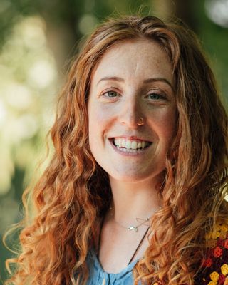 Photo of Steph Pickerill, Psychotherapist, MA, UKCP Trainee