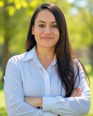 Photo of Jessica Vargas, Registered Psychotherapist (Qualifying), MACP, MEd, MA, C-IAYT, E-RYT