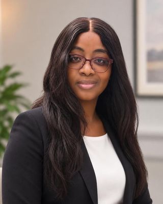 Photo of Belinda Fomba, Psychiatric Nurse Practitioner