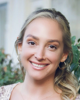 Photo of Laurel Salmon, Marriage & Family Therapist, LMFT, CBT