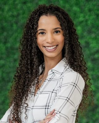 Photo of Arianna Robinson, Pre-Licensed Professional, MS, NCC, LGPC