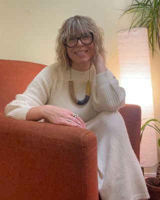 Photo of Olga Barrows - Feel Good Counselling, Counsellor, MA, CCC