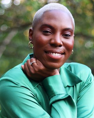 Photo of Dominiqua S Bernardine, Clinical Social Work/Therapist, MSW, RCSWI
