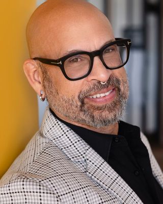 Photo of Carlos H Morales, Marriage & Family Therapist, LMFT