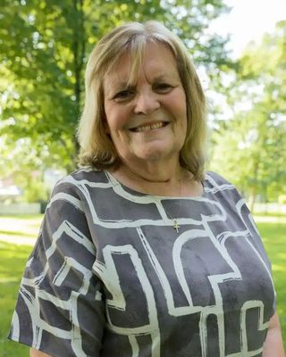 Photo of Barbara Jancsar, Registered Psychotherapist, MA, BEd, BMusA