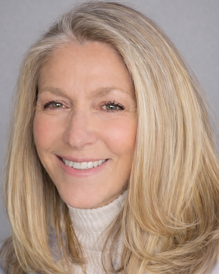 Photo of Diane Michele Russo, Clinical Social Work/Therapist, LMSW, CASAC