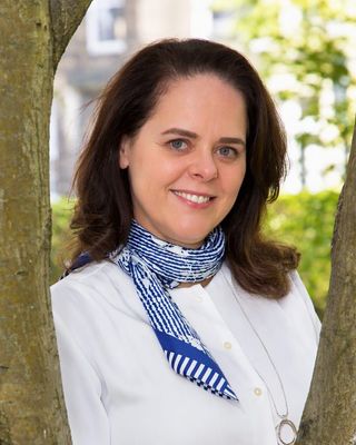 Photo of Eduarda Mateus, Counsellor, MSc, MBACP Accred