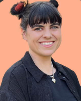 Photo of Ava Fennessy - psychotherapywithava, Psychotherapist, MSc, Pre-Accredited Member IACP