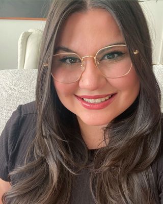 Photo of Samantha Colon, Marriage & Family Therapist, LMFT