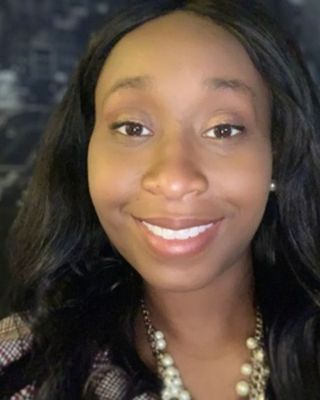 Photo of Nicole Barrett, Counselor